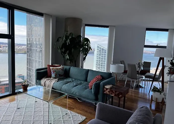 Luxury Flat With View Of Liverpool